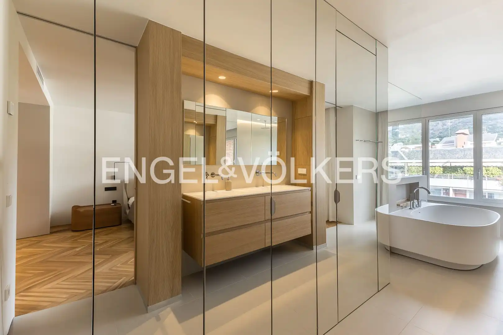 Baño de Piso en venta en Barcelona con Aire acondicionado, Calefacción y Jardín privado