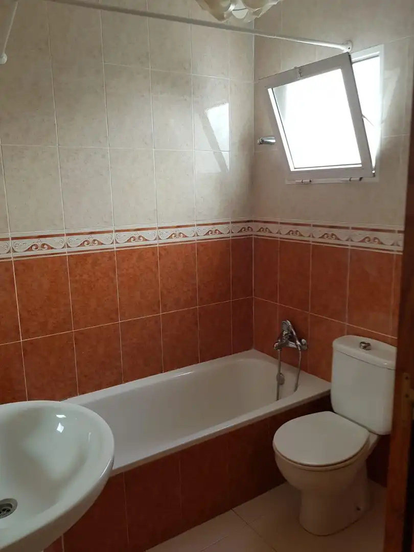 Flat for rent in Los Barrios