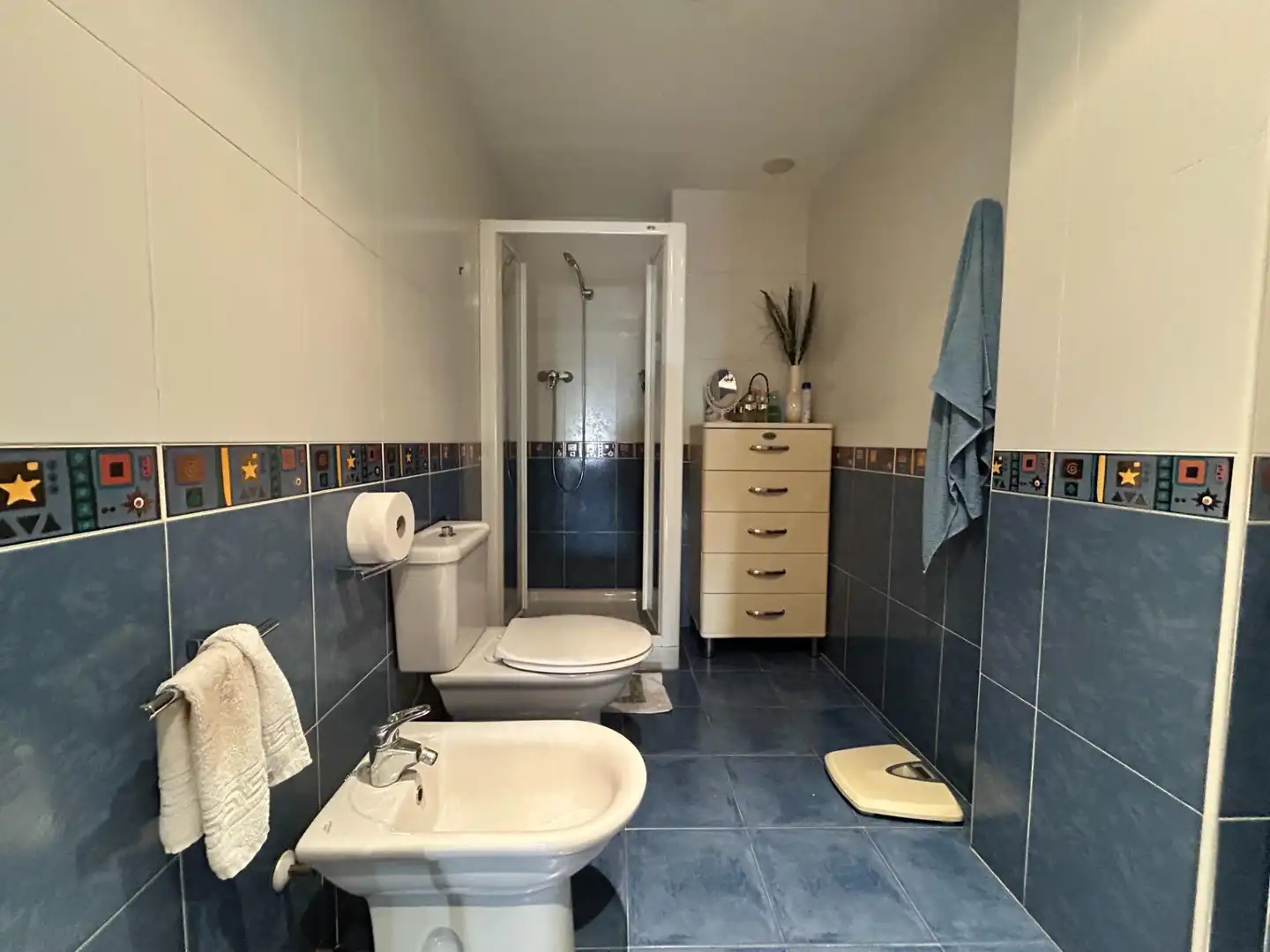 Bathroom of Flat for sale in Gandia  with Air Conditioner, Heating and Terrace