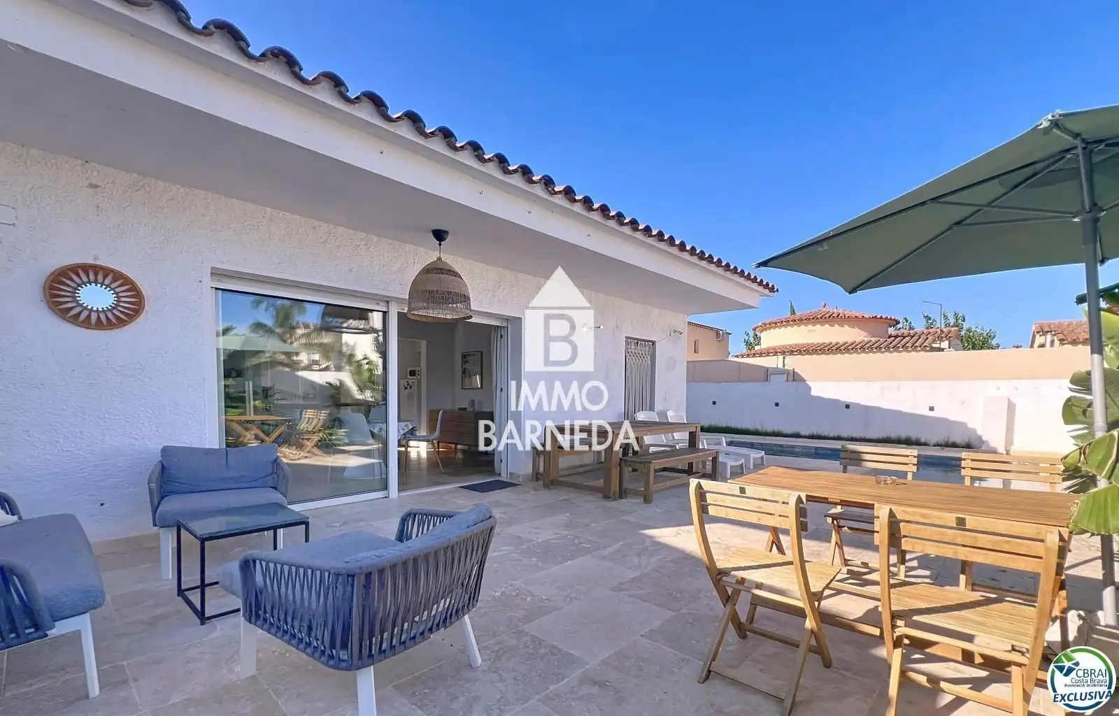 Vista exterior de Casa o chalet en venta en Empuriabrava con Aire acondicionado, Calefacción y Terraza