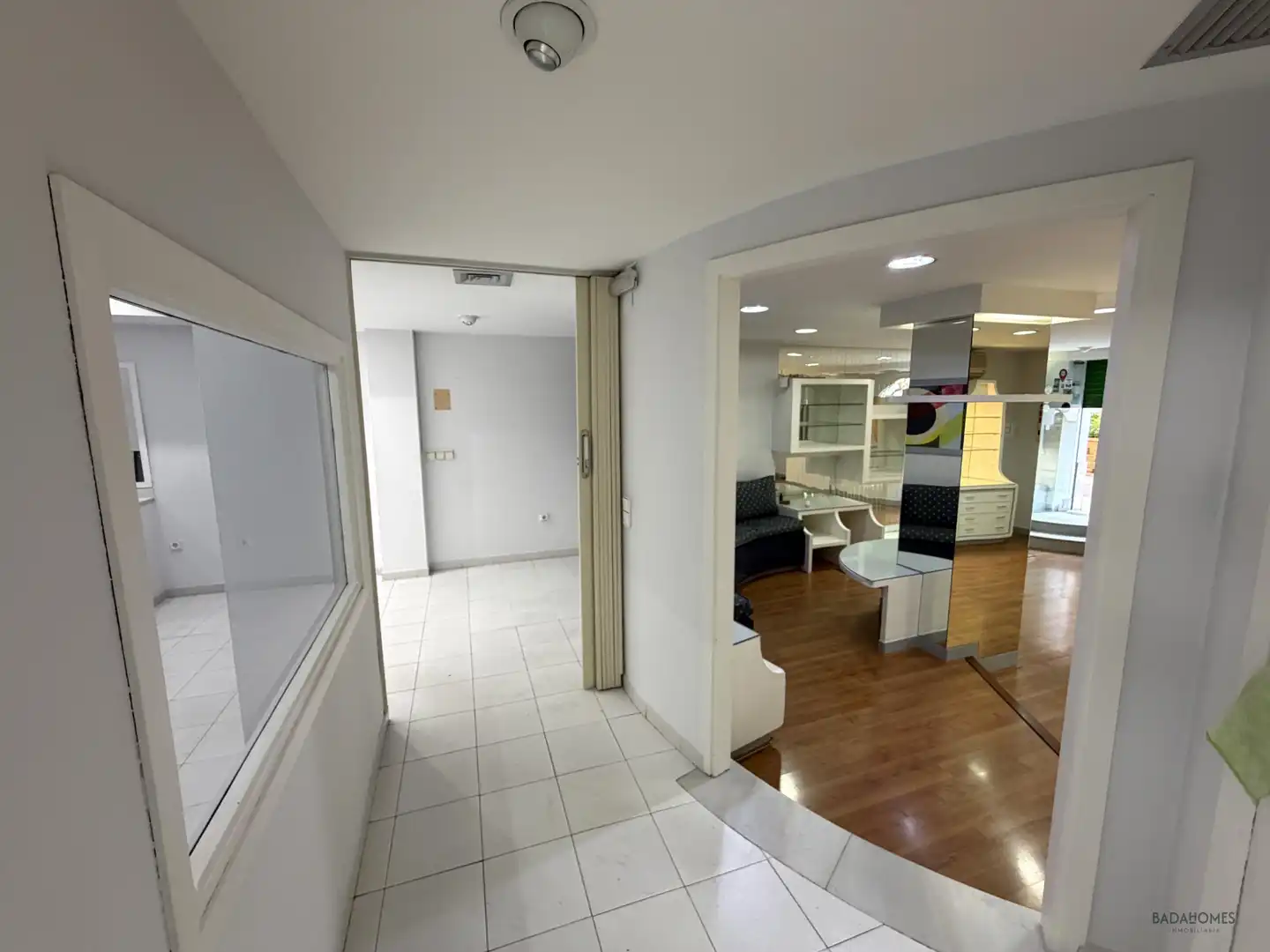 Commercial properties for sale in Badajoz  with Air Conditioner