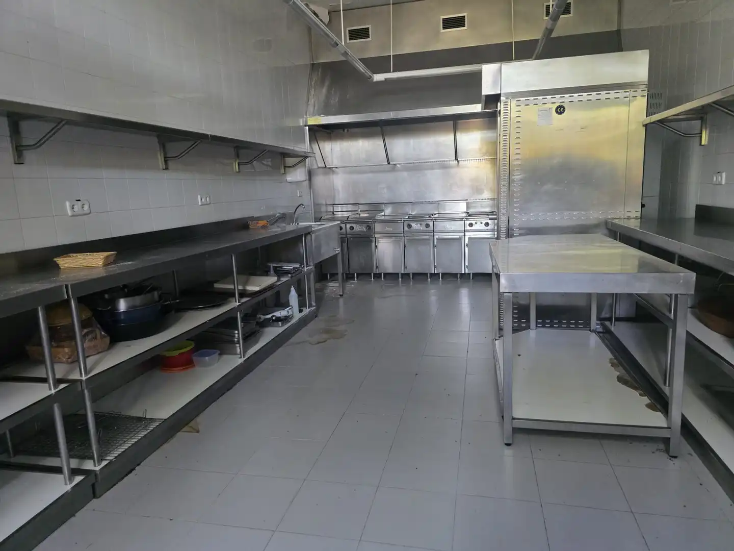Kitchen of Buildings for sale in Esquivias  with Alarm