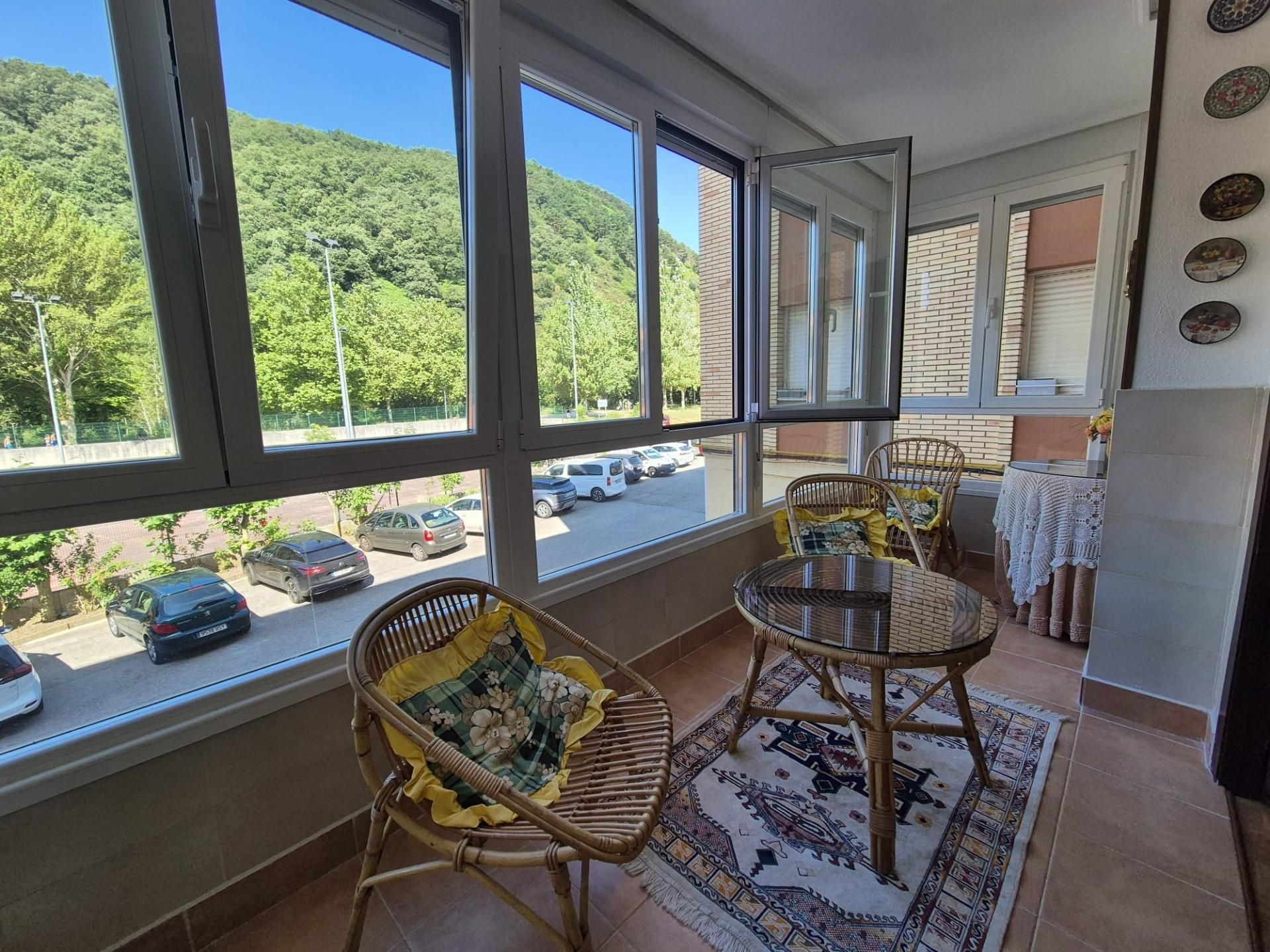 Balcony of Flat for sale in Espinosa de los Monteros  with Heating and Balcony