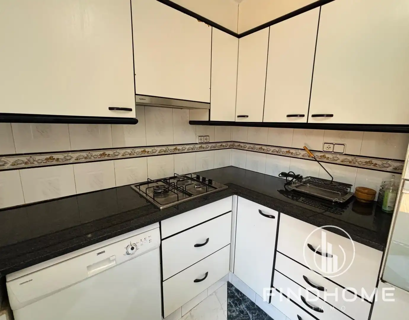 Cuina de Casa o xalet en venda en Olot amb Aire condicionat, Calefacció i Terrassa