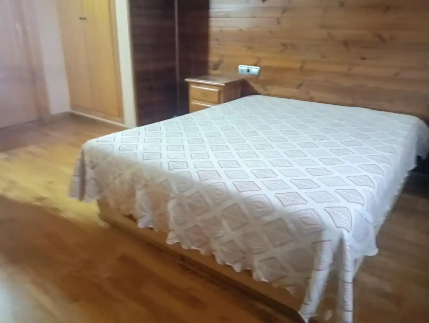Dormitori de Casa adosada en venda en Riba-roja de Túria amb Terrassa, Traster i Piscina