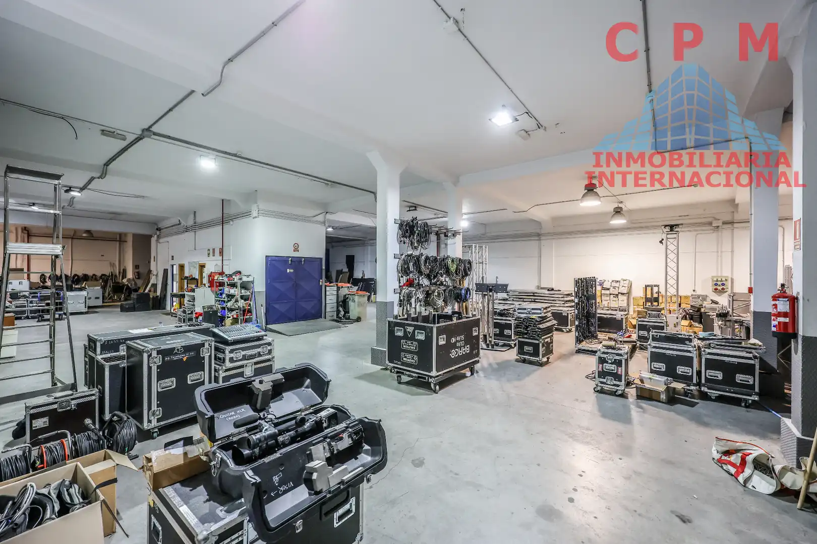 Nave industrial en venta en  Madrid Capital con Calefacción y Alarma