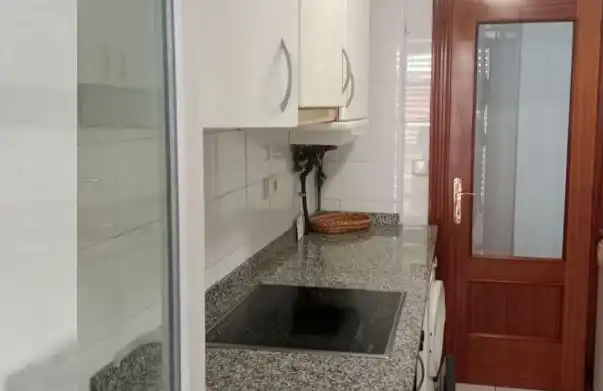 Cuina de Pis en venda en Camargo amb Calefacció, Terrassa i Traster