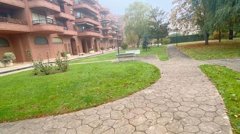 Foto 2 de Piso de alquiler en Mendizorrotza - Armentia, Araba - Álava