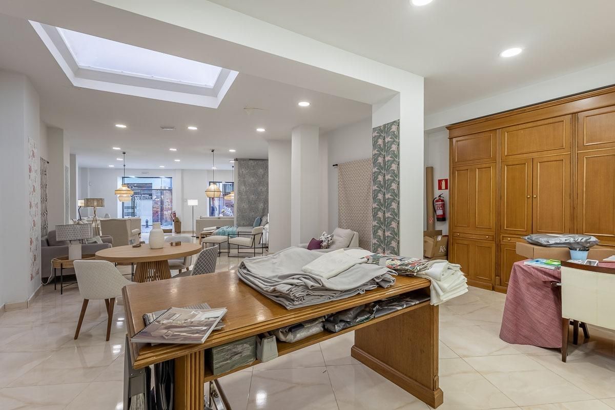 Building for sale in Calle de los Frailes, Fígares