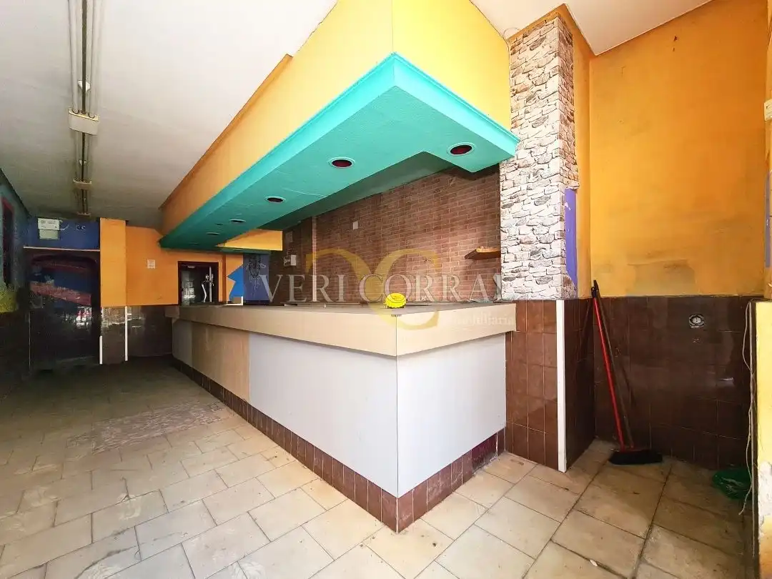 Business premises for sale in Avenida de la Constitución, imagen 28