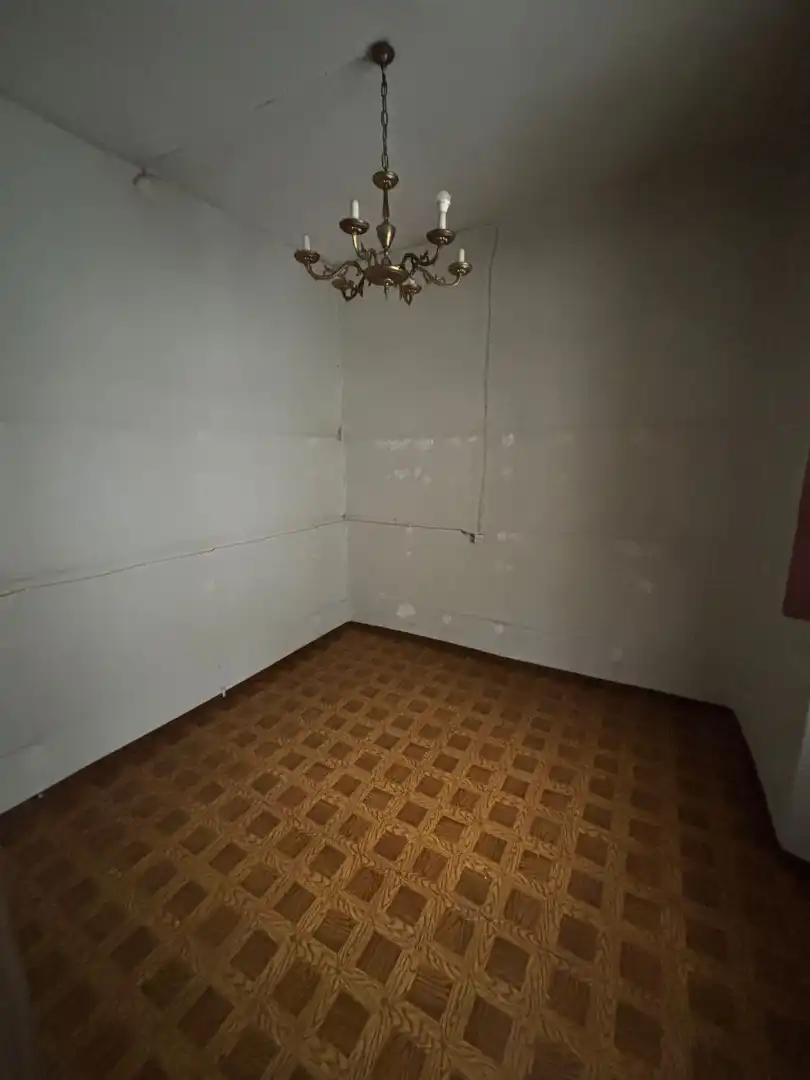 Gemischtgenutztes Gebäude zum Verkauf in Calle Melquiades Álvarez 41, imagen 10
