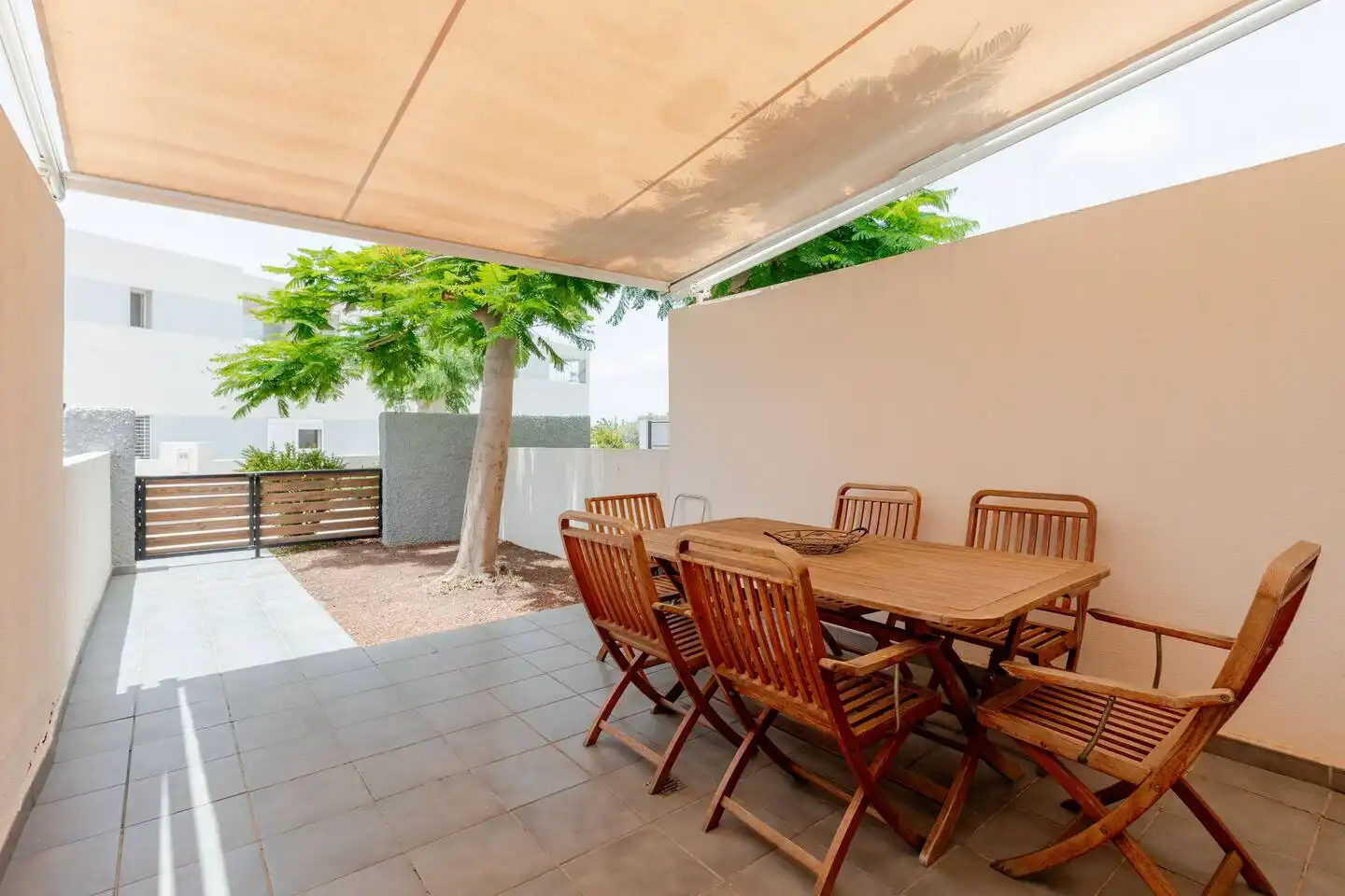 Terrassa de Casa adosada en venda en Agaete amb Jardí privat, Terrassa i Moblat