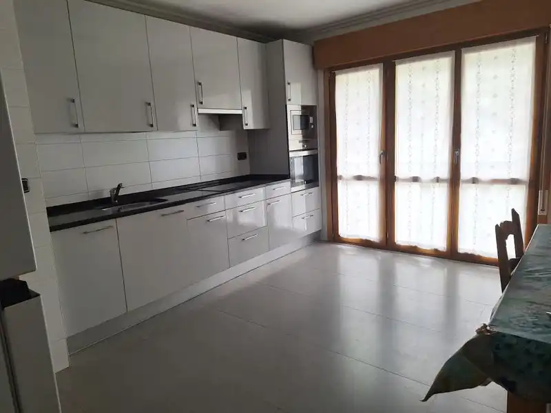 Kitchen of Flat for sale in Berastegi  with Heating, Furnished and Oven