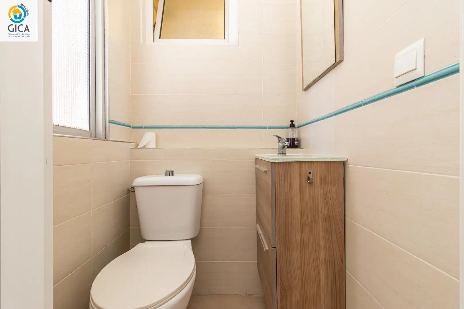 Bathroom of Flat for sale in Jerez de la Frontera  with Air Conditioner, Furnished and Community pool