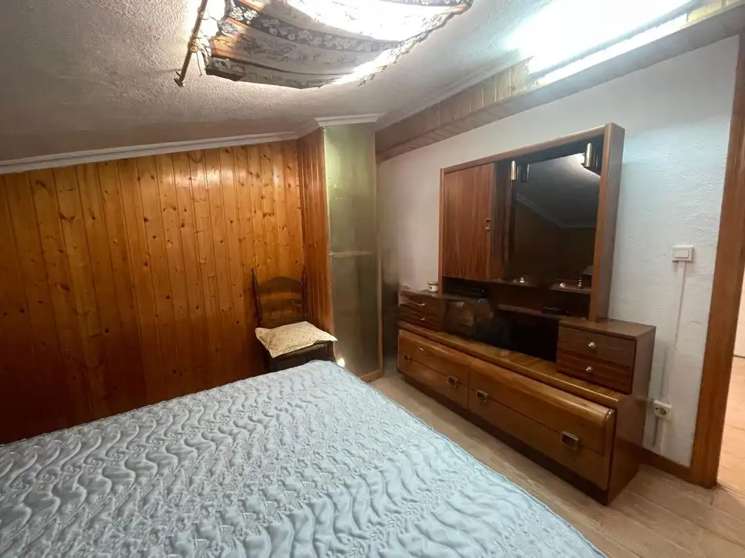 Habitación de Terreno en venta en Pueyo / Puiu