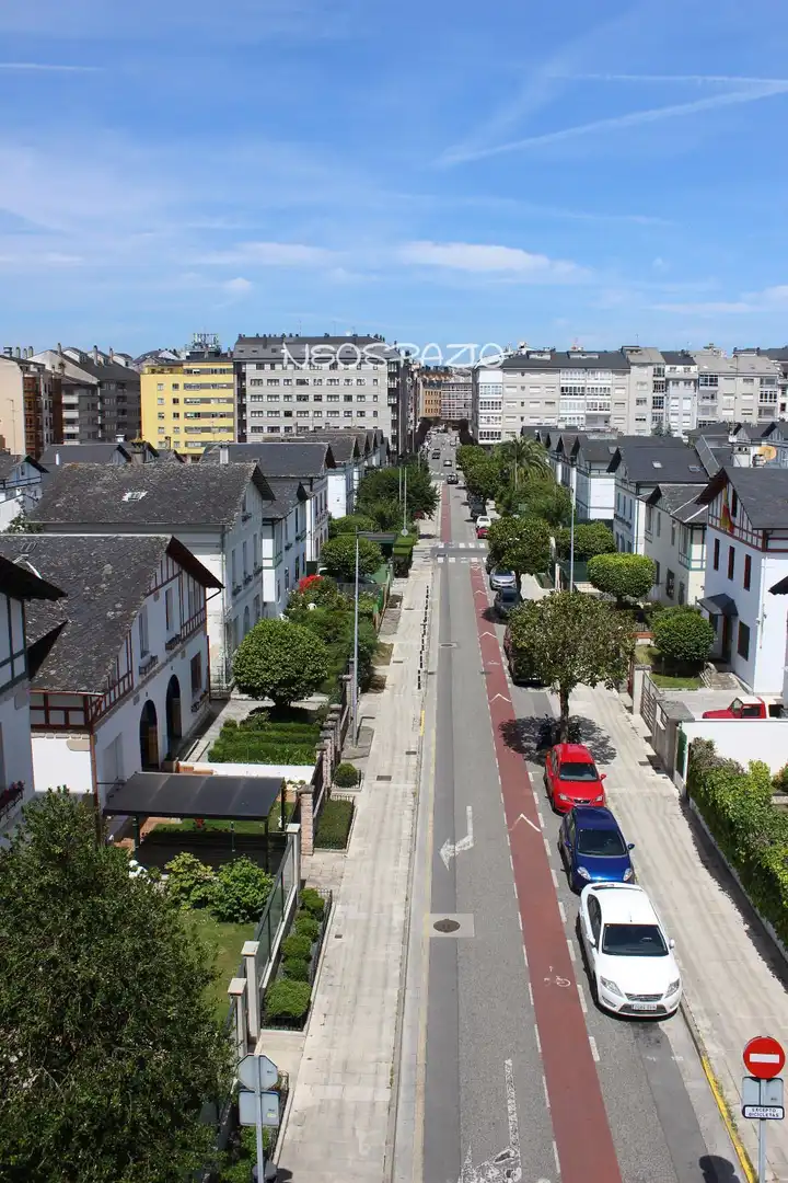 Vista exterior de Piso en venta en Lugo con Calefacción, Terraza y Trastero