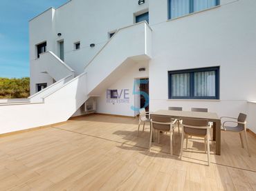 Pis amb piscina en venda a Los Balcones - Los Altos