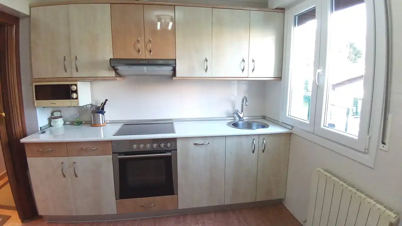 Cocina de Piso en venta en Portugalete con Calefacción, Jardín privado y Terraza