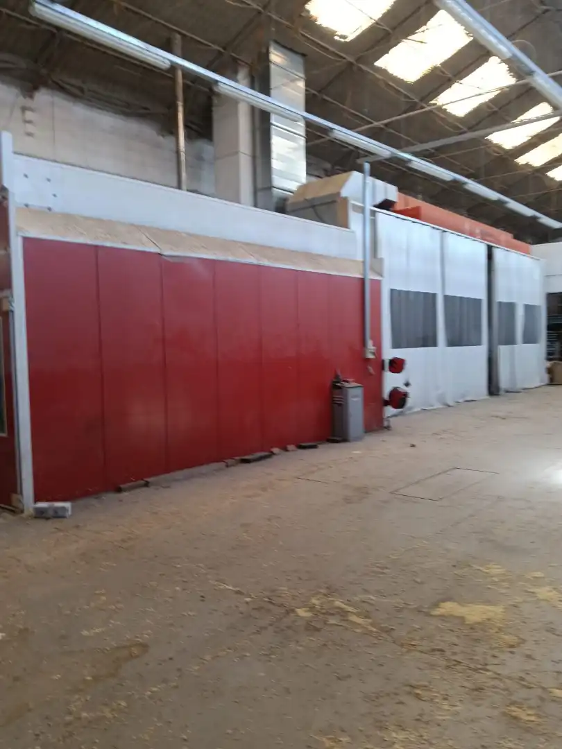 Vista exterior de Nau industrial en venda en Valencia amb Alarma