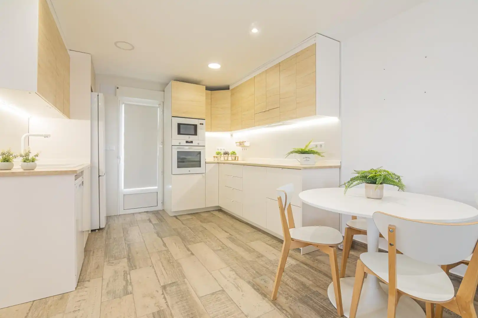 Cocina de Casa o chalet en venta en San Fulgencio con Aire acondicionado, Calefacción y Jardín privado