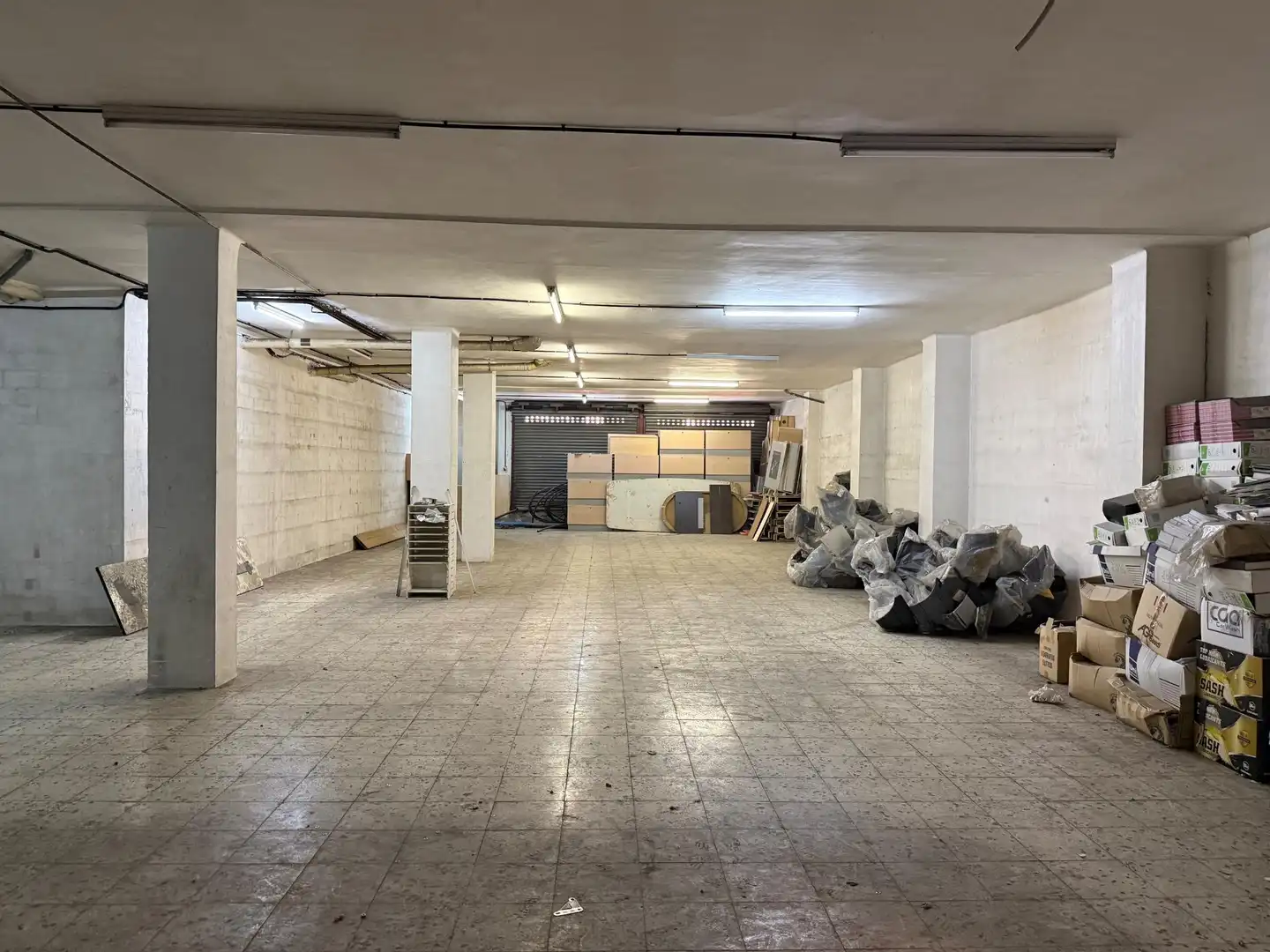 Geschaftsraum zur Miete in Manresa