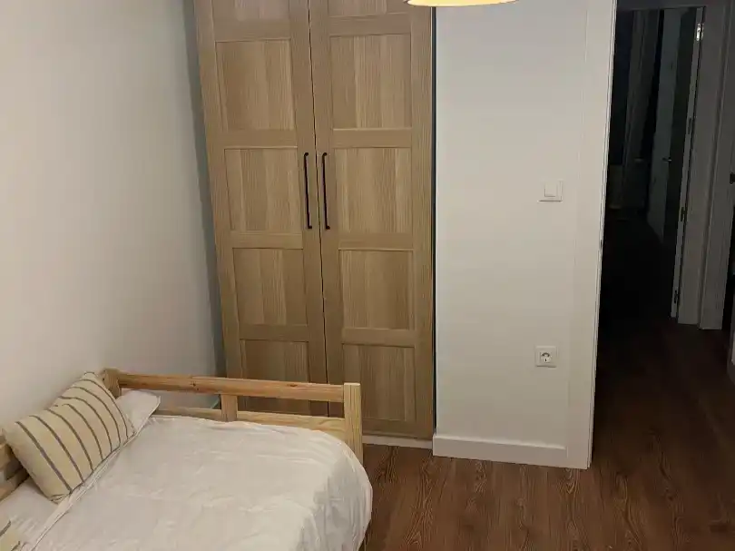 Schlafzimmer von Wohnung zur Miete in Almansa mit Parkett, Möbliert und Balkon