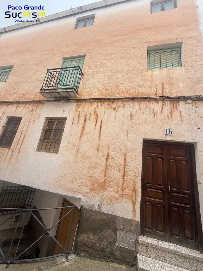 Vista exterior de Casa o xalet en venda en Cádiar, Granada