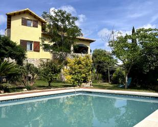 Piscina de Finca rústica en venda en La Bisbal del Penedès amb Calefacció, Terrassa i Piscina