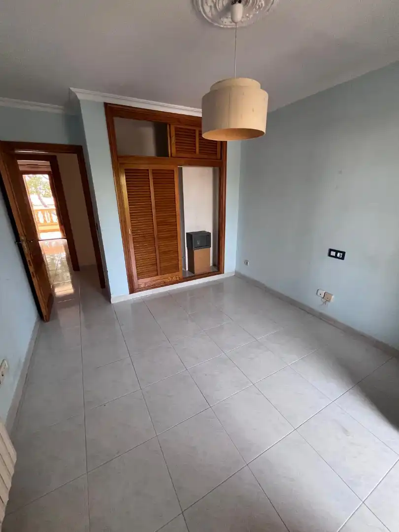 Habitación de Casa adosada en venta en Capdepera con Jardín privado, Trastero y Balcón