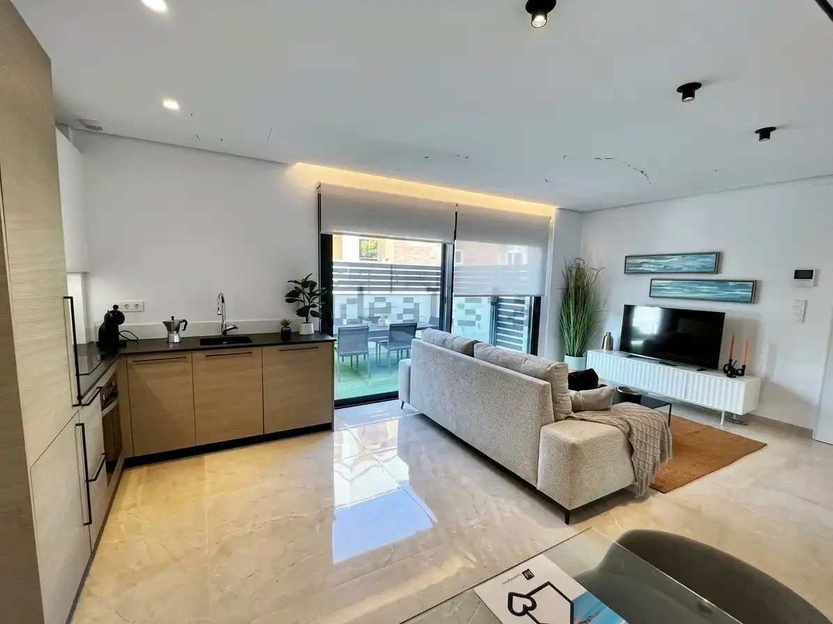 Chalet con terraza en venta en Calle JOSEFA BOTELLA SEMPERE, imagen 7