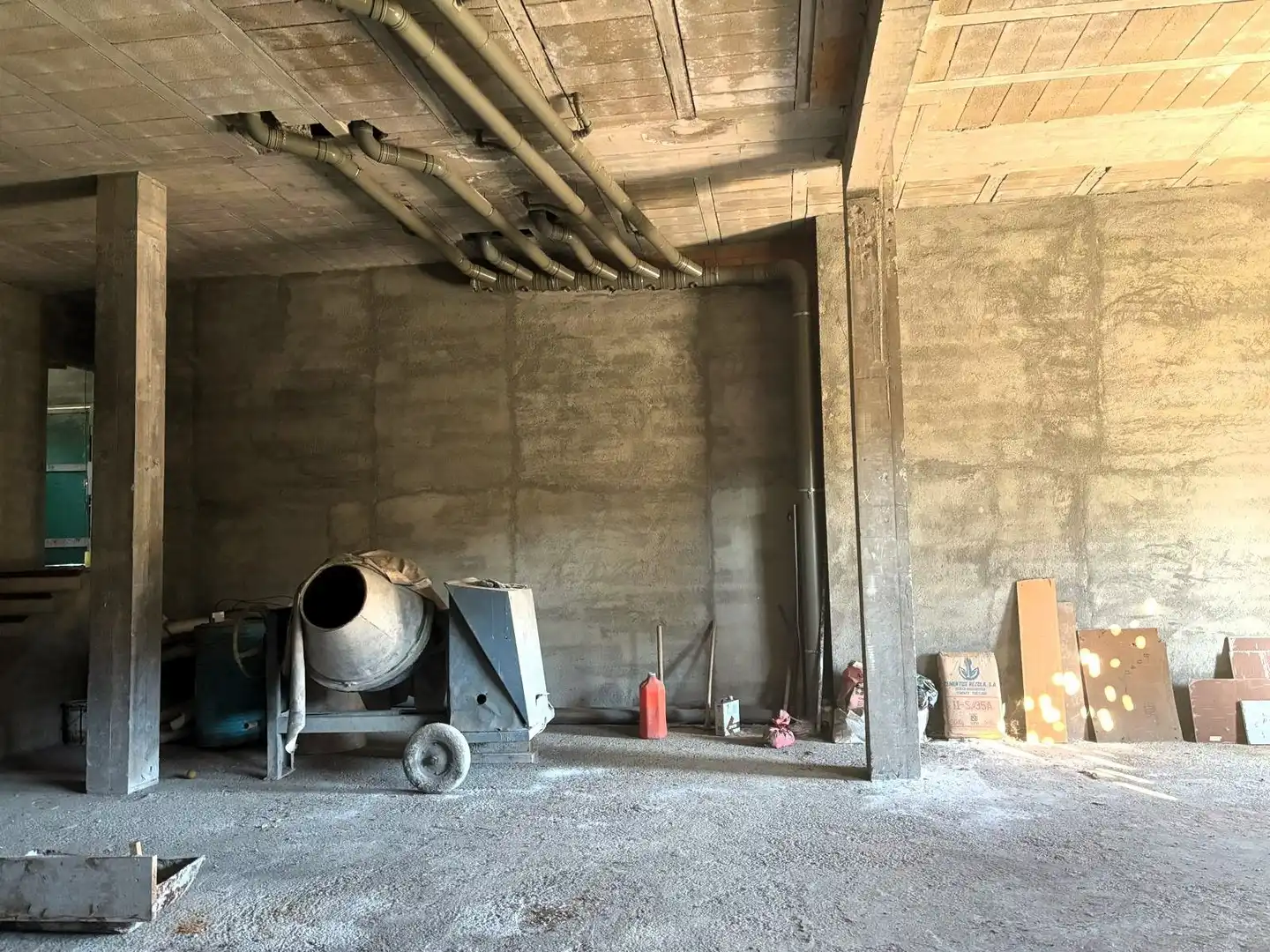 Commercial properties for sale in Larrabetzu