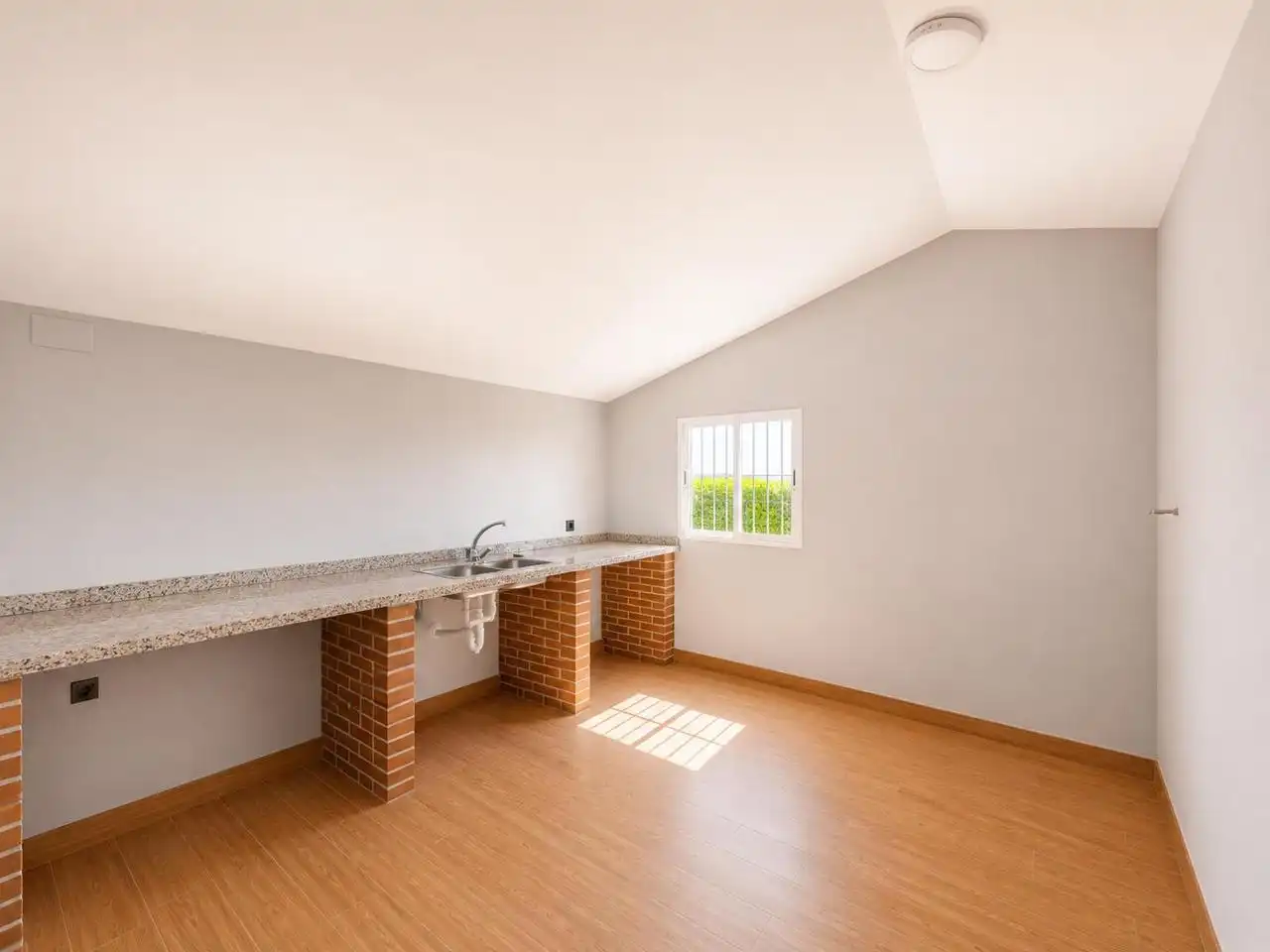 Cocina de Finca rústica en venta en Arroyo de San Serván