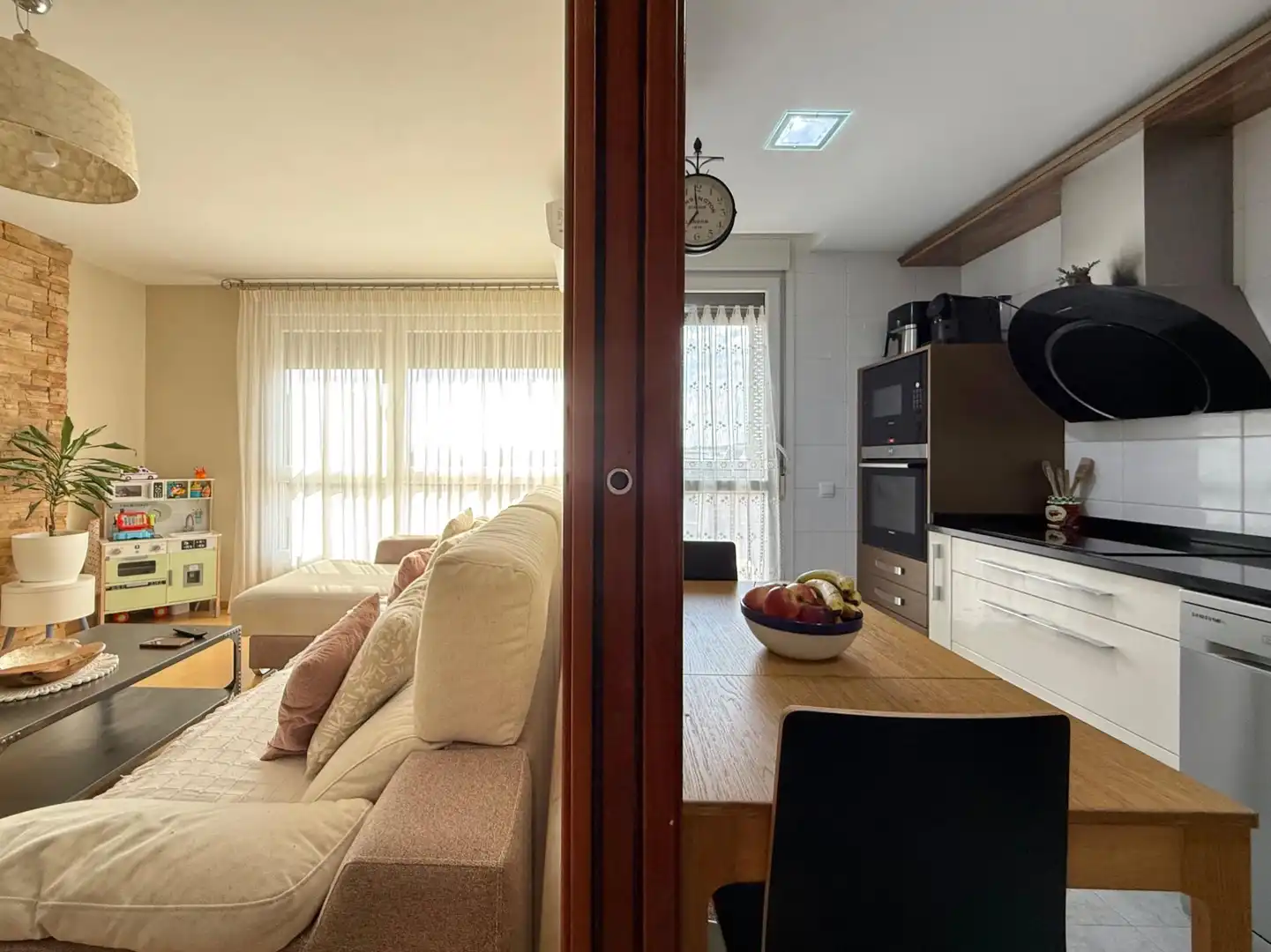 Living room of Flat for sale in Tudela  with Air Conditioner, Heating and Parquet flooring
