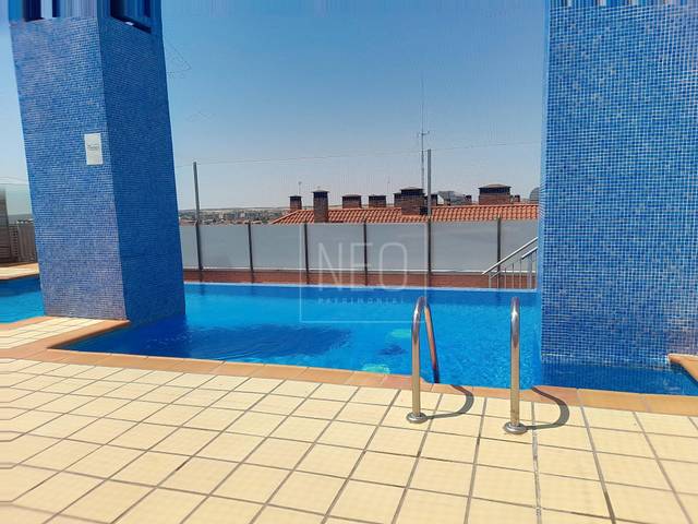 Dúplex en Venta en Calle CAROLINA CORONADO en Centro