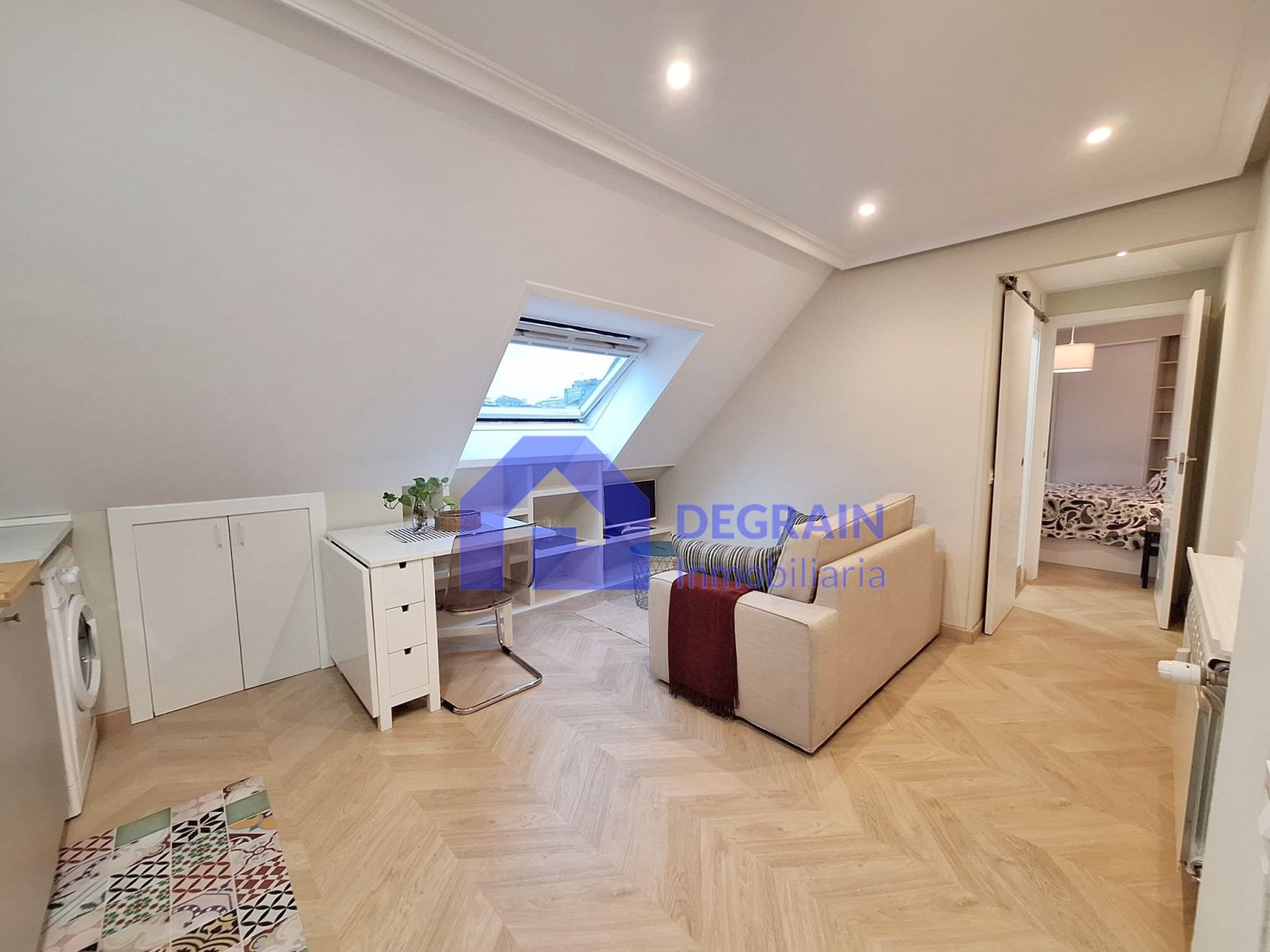 Pis de lloguer a Oviedo - PLAZA PRIMO DE RIVERA, Milán - Pumarín