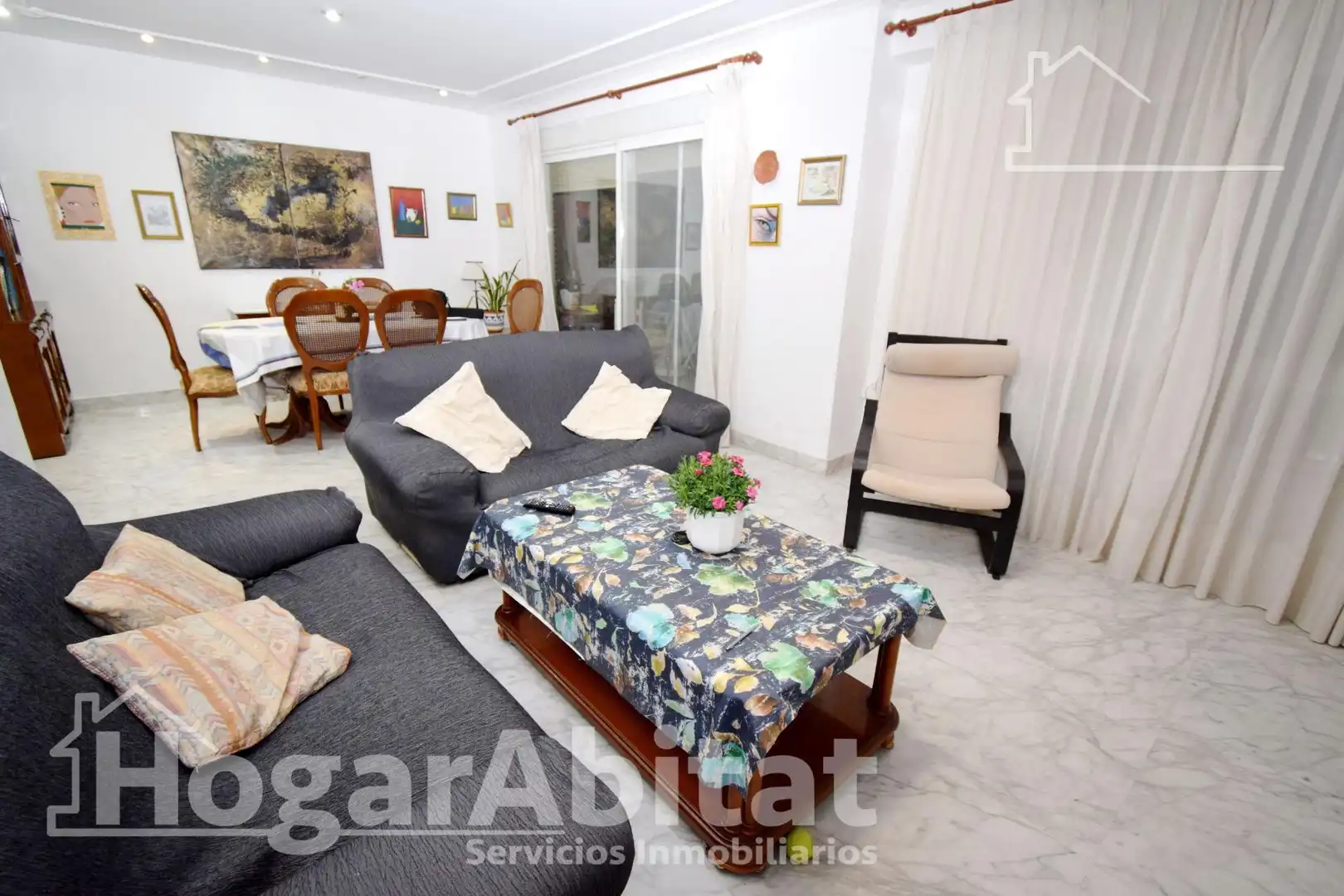 Living room of Flat for sale in Torrent  with Air Conditioner, Heating and Balcony