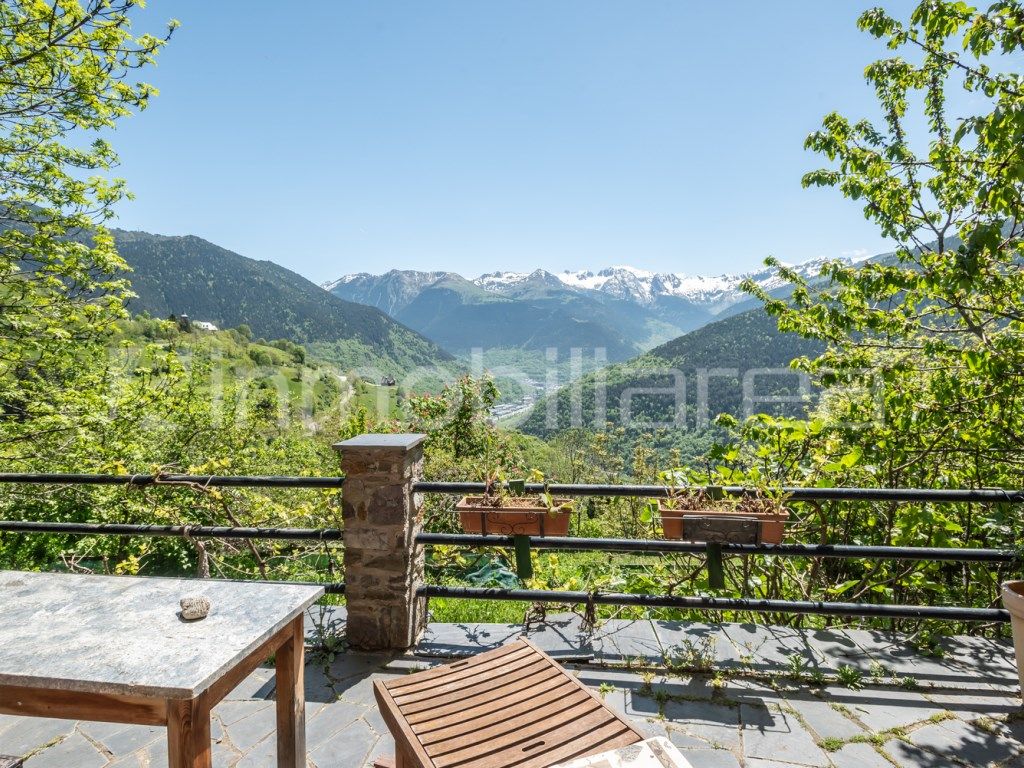 Exterior view of House or chalet for sale in Vielha e Mijaran