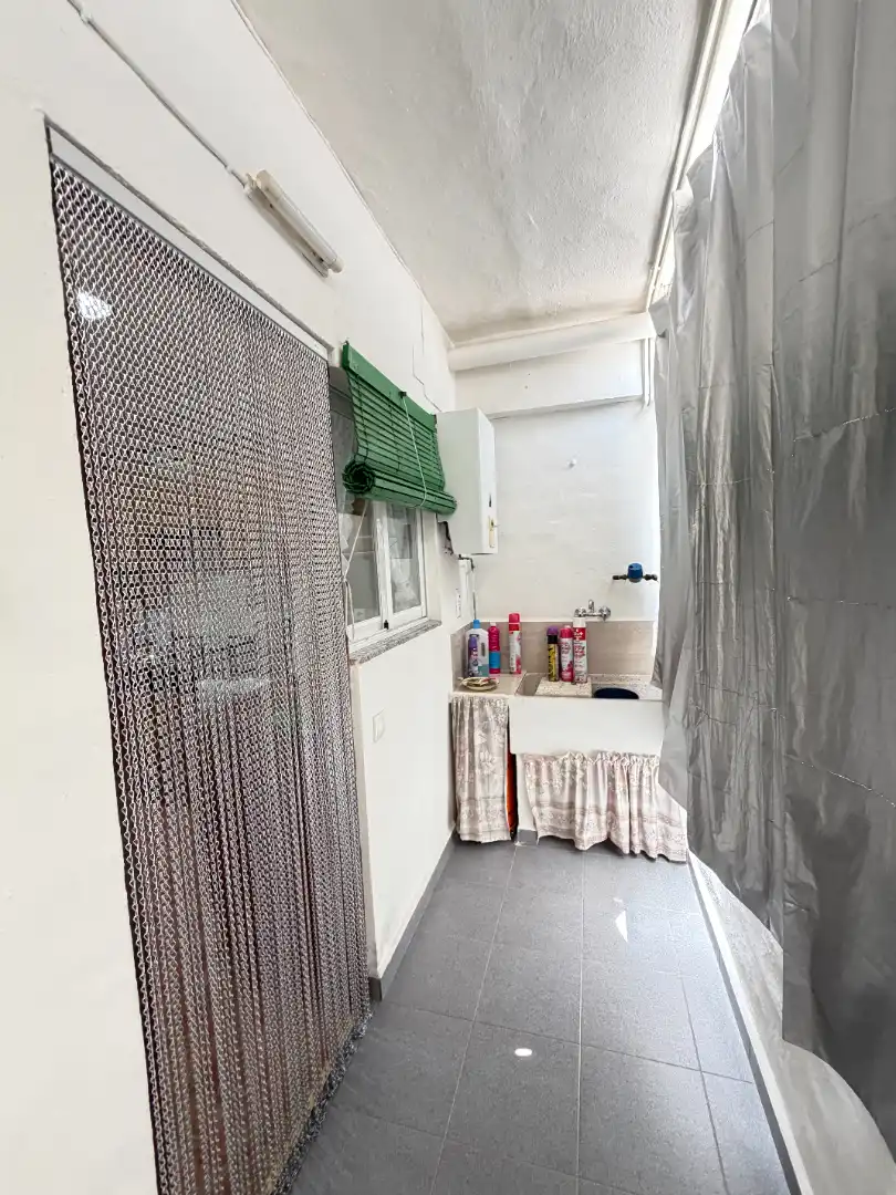 Baño de Piso en venta en Carlet con Terraza, Trastero y Amueblado