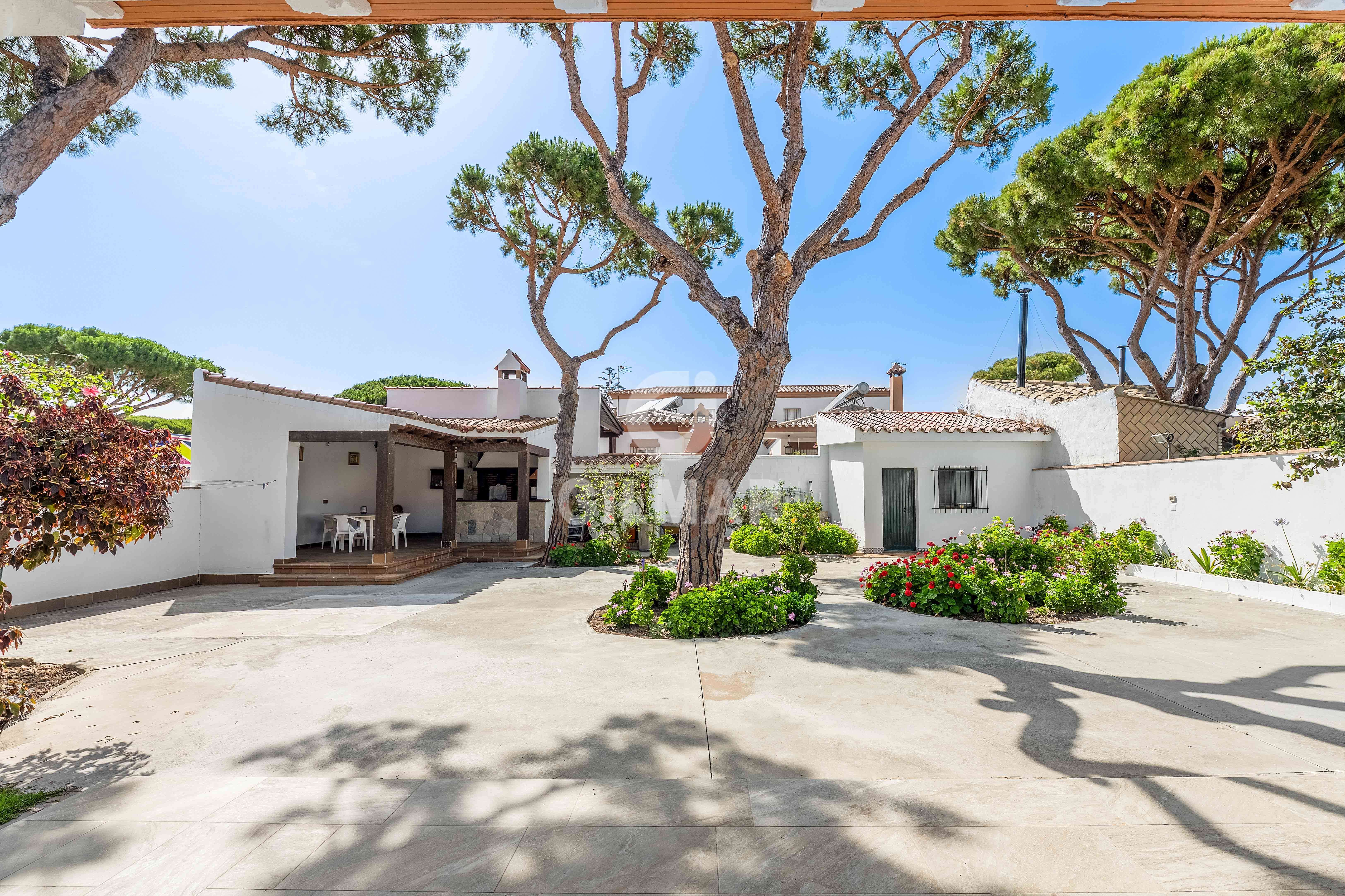 Garden of House or chalet for sale in Chiclana de la Frontera  with Heating, Private garden and Swimming Pool