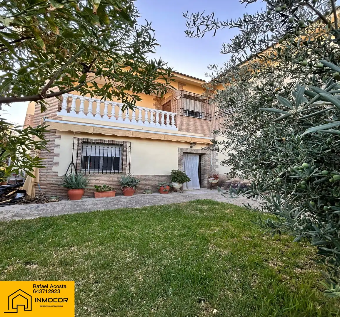 Chalet en venta en Calle Felipa 11G, imagen 2