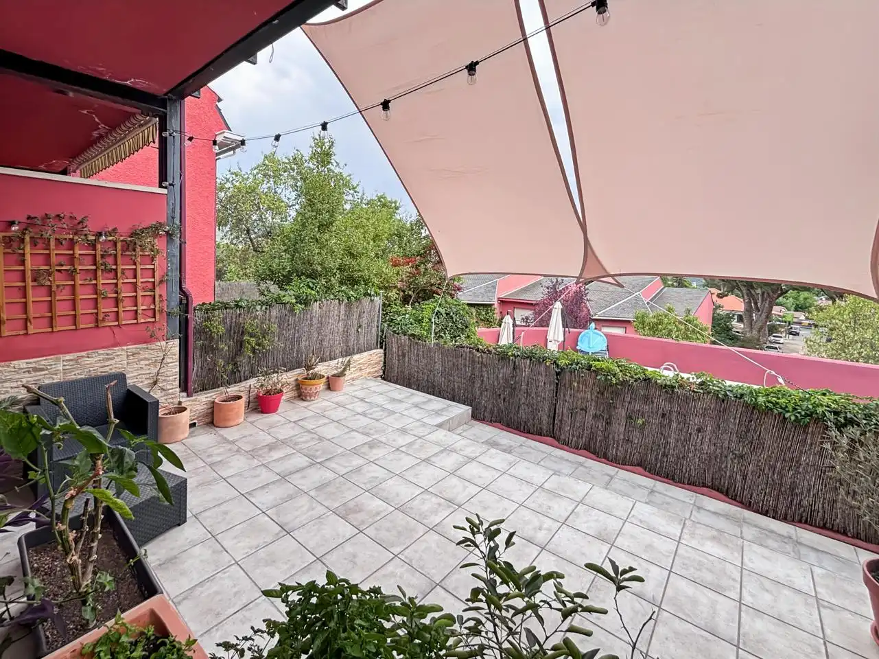 Terrassa de Casa o xalet en venda en Collado Mediano amb Aire condicionat, Terrassa i Piscina comunitària