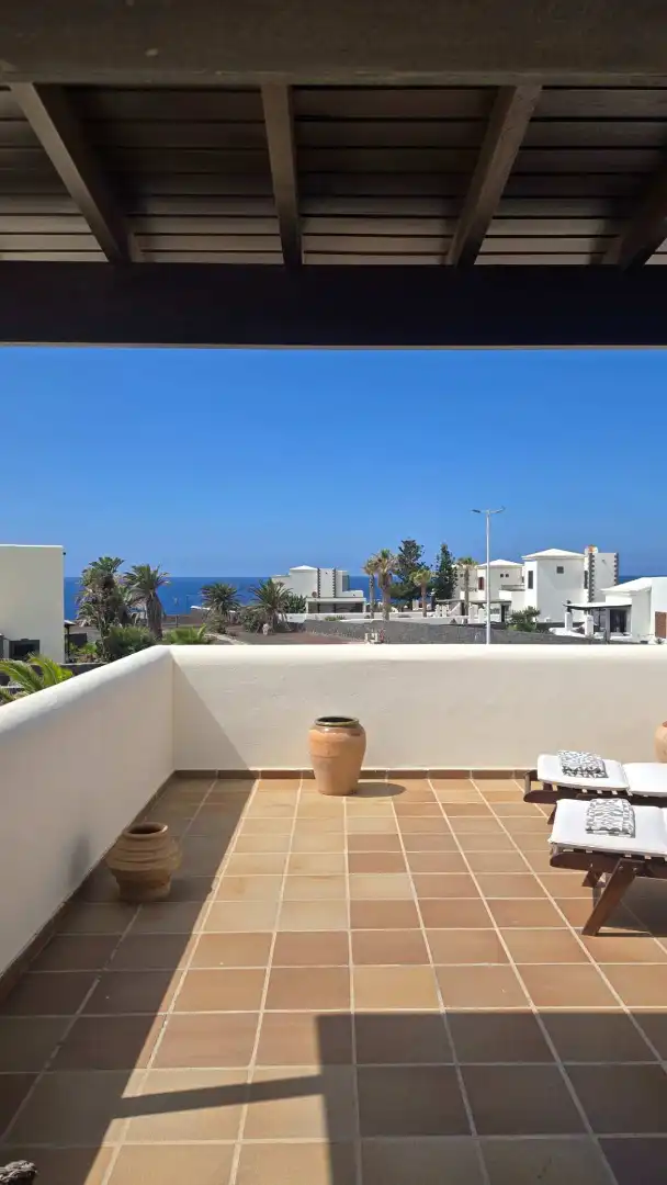 Terrassa de Casa o xalet en venda en Yaiza amb Jardí privat, Terrassa i Piscina