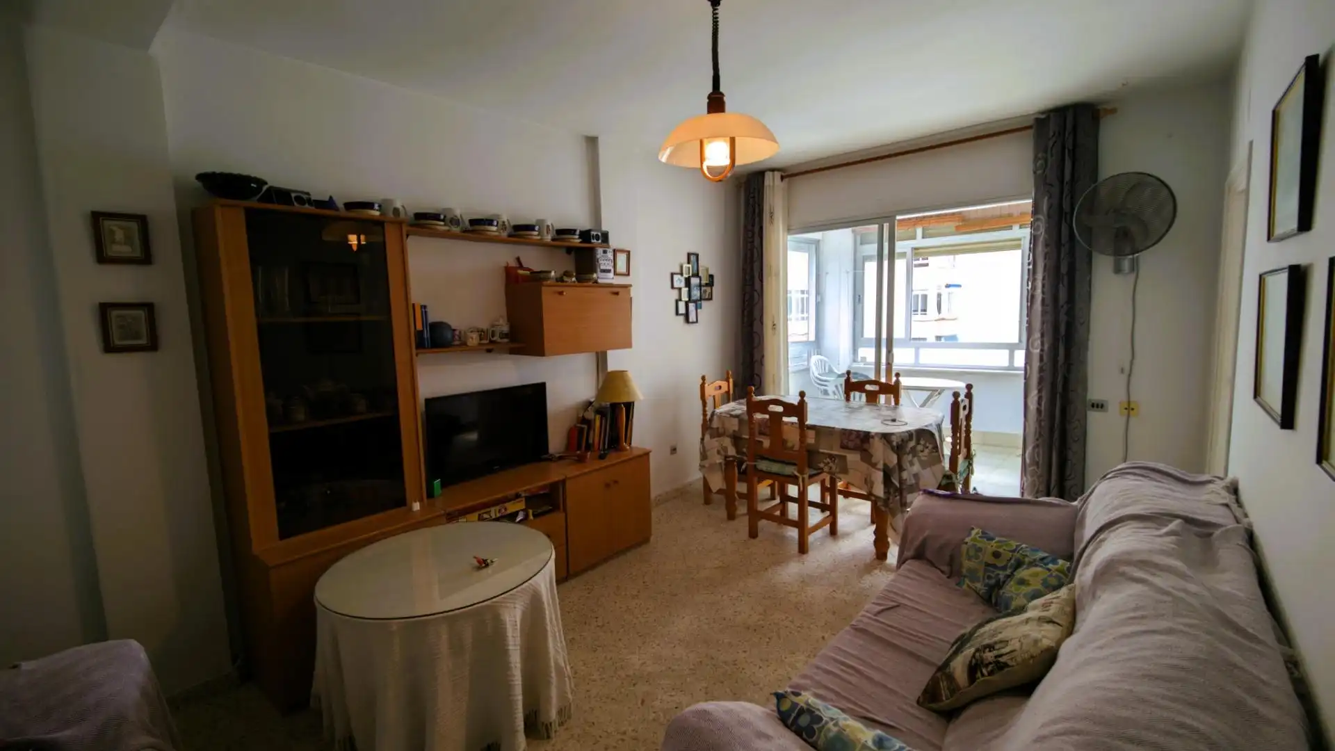 Sala d'estar de Pis en venda en Motril amb Calefacció, Moblat i Balcó