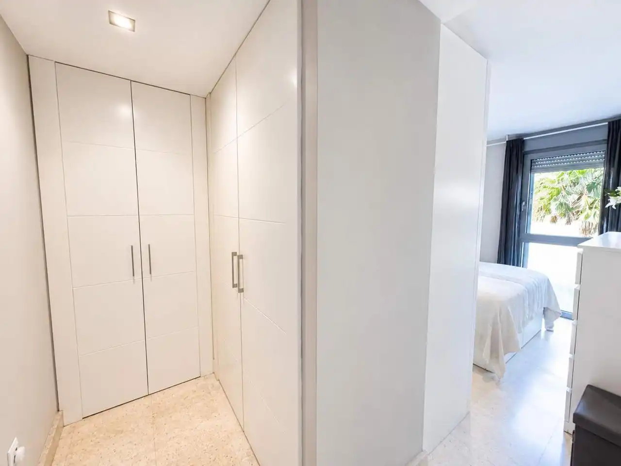 Wohnungen zum Verkauf in Manilva mit Klimaanlage, Heizung und Terrasse