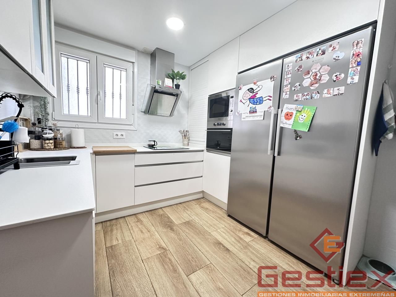 Kitchen of Flat for sale in Mérida  with Air Conditioner and Terrace