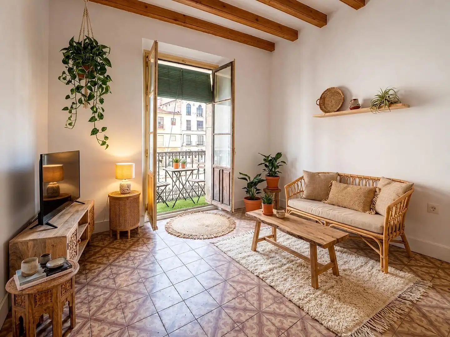 Living room of Flat for sale in Casco Antiguo