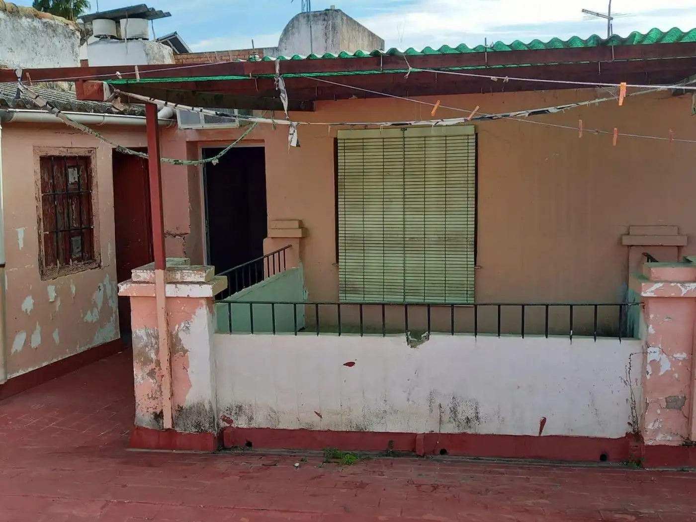 Vista exterior de Casa o xalet en venda en Córdoba amb Balcó