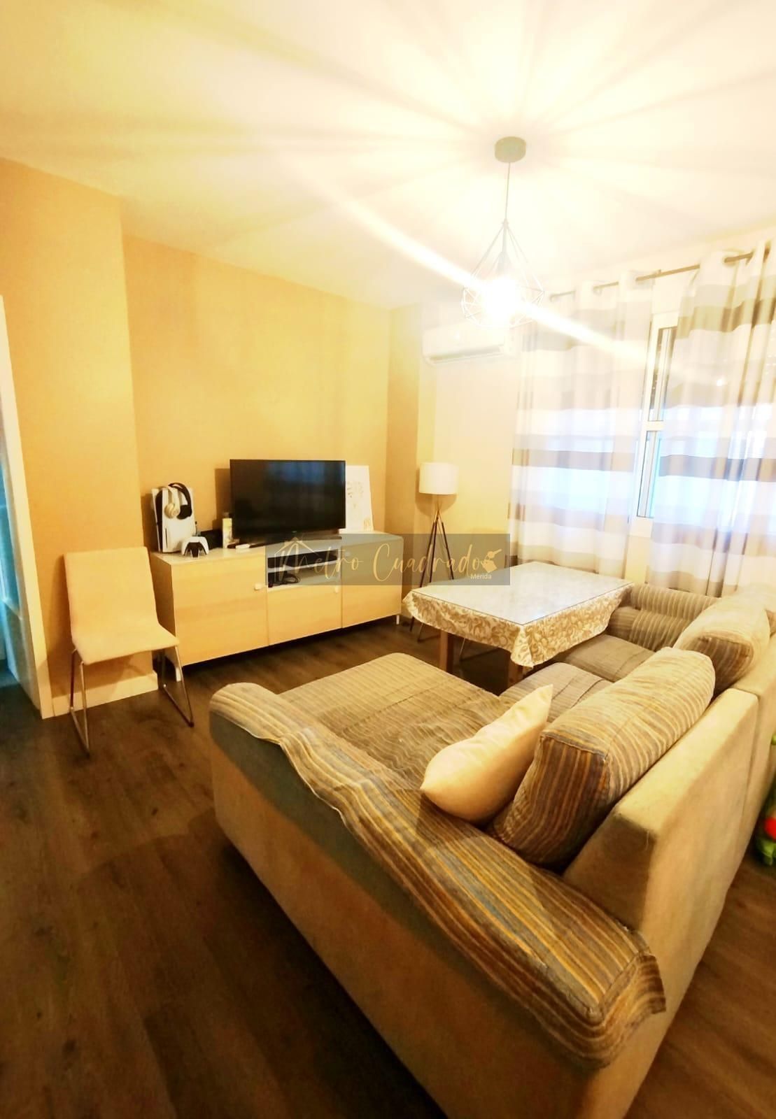 Living room of Flat for sale in Mérida  with Air Conditioner and Heating