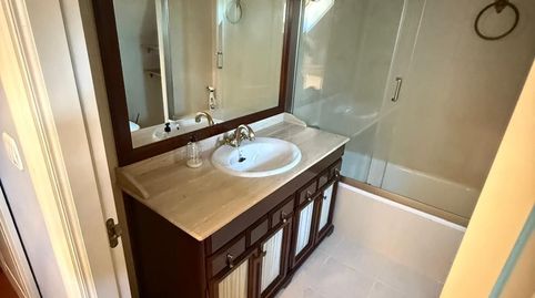 Foto 2 de Dúplex en venta en Lauaxeta, Kabiezes, Santurtzi