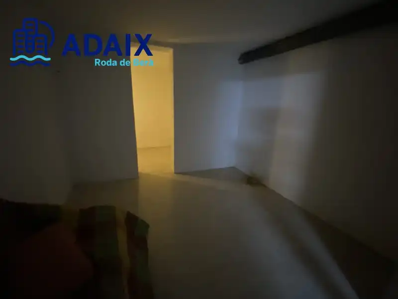 Piso en venta en Roda de Berà con Calefacción, Terraza y Trastero